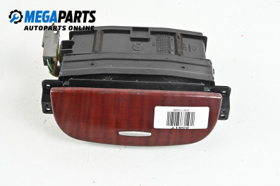 Пепелник за Hyundai Santa Fe II SUV (10.2005 - 12.2012)