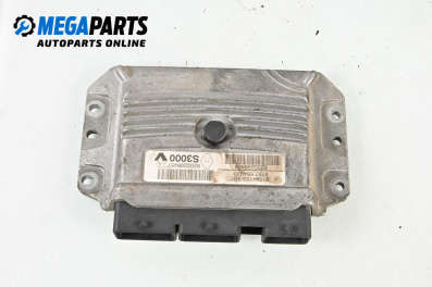Компютър двигател за Renault Scenic II Minivan (06.2003 - 07.2010) 1.6 (JM0C, JM0J, JM1B), 113 к.с., № 8200298457