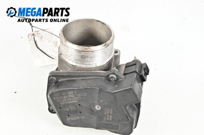 Дроселова клапа за Audi A4 Avant B8 (11.2007 - 12.2015) 2.0 TFSI quattro, 211 к.с., № 06F 133 062 J