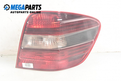 Стоп за Mercedes-Benz M-Class SUV (W164) (07.2005 - 12.2012), джип, позиция: дясна