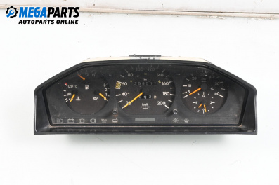 Километраж за Mercedes-Benz 124 Sedan (12.1984 - 06.1993) 250 D (124.125), 90 к.с.