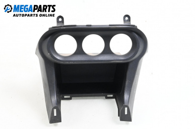 Централна конзола за Mitsubishi Lancer VIII Sedan (03.2007 - 08.2017)