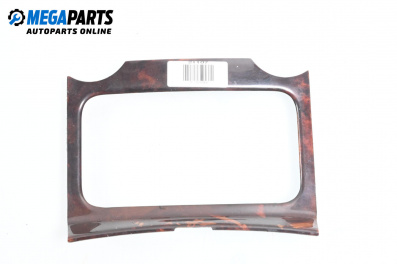 Централна конзола за Volkswagen Touareg SUV I (10.2002 - 01.2013)