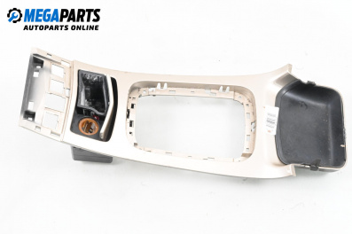 Централна конзола за Peugeot 607 Sedan (01.2000 - 07.2010)