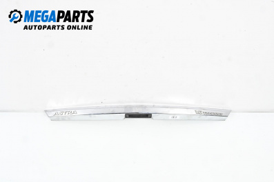 Лайсна заден капак за Opel Astra H Hatchback (01.2004 - 05.2014), хечбек, позиция: задна