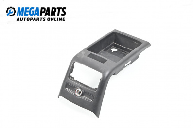 Централна конзола за Audi A6 Avant C6 (03.2005 - 08.2011)