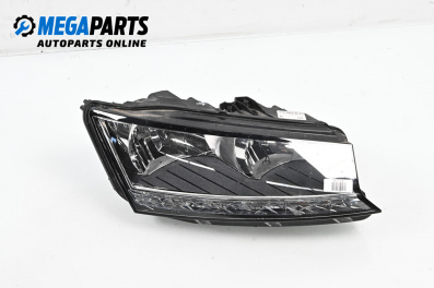 Фар за Skoda Fabia III Hatchback (08.2014 - ...), хечбек, позиция: дясна