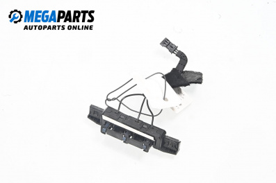 Усилвател антена за Mercedes-Benz C-Class Sedan (W204) (01.2007 - 01.2014), № A 204 827 02 48