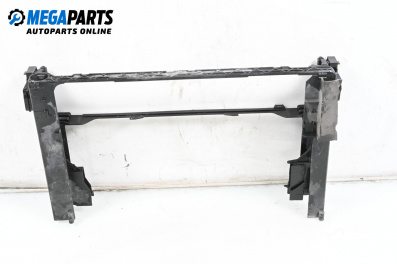 Стойка на радиатора за BMW 5 Series F10 Touring F11 (11.2009 - 02.2017) 525 d xDrive, 218 к.с.