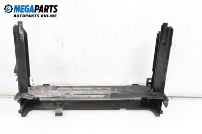 Стойка на радиатора за BMW 5 Series E60 Sedan E60 (07.2003 - 03.2010) 530 d, 231 к.с.