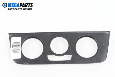 Централна конзола за Seat Ibiza IV Hatchback (03.2008 - 03.2017)