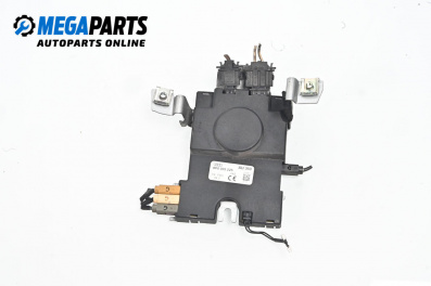 Усилвател антена за Audi A3 Hatchback II (05.2003 - 08.2012), № 8P0 025 225