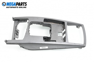 Централна конзола за Audi A6 Avant C6 (03.2005 - 08.2011)