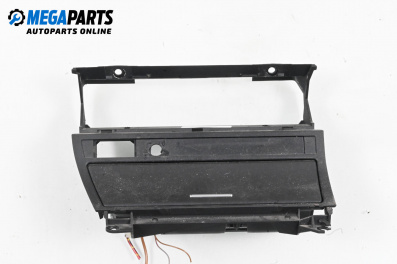 Пепелник за BMW 3 Series E46 Sedan (02.1998 - 04.2005)