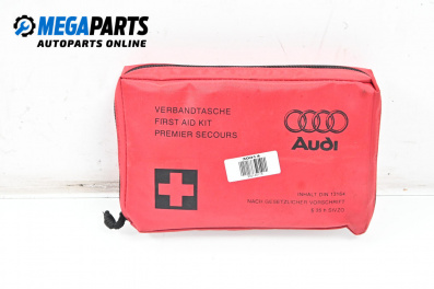 Интериорна пластмаса багажник за Audi Q7 SUV I (03.2006 - 01.2016), 4+1 вр., джип