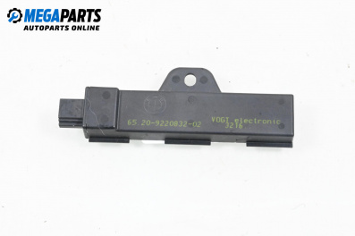 Усилвател антена за BMW 5 Series F10 Sedan F10 (01.2009 - 02.2017), № 9220832
