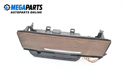 Пепелник за BMW 7 Series F01 (02.2008 - 12.2015)