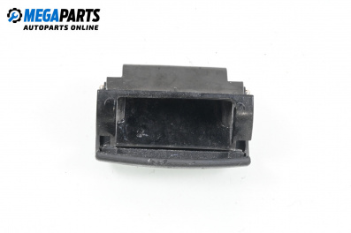 Пепелник за Audi A3 Sportback I (09.2004 - 03.2015)