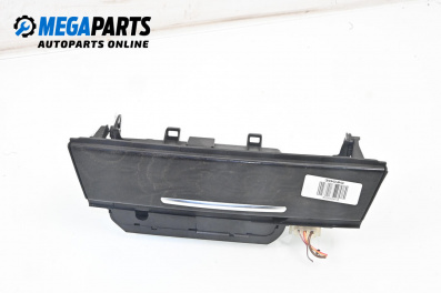 Пепелник за BMW 7 Series F02 (02.2008 - 12.2015)