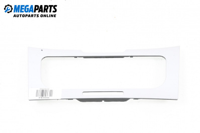 Централна конзола за Volkswagen Passat VI Variant B7 (08.2010 - 12.2015)