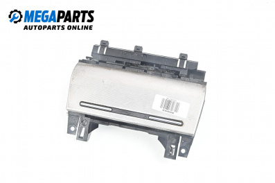 Пепелник за Audi A4 Avant B6 (04.2001 - 12.2004)