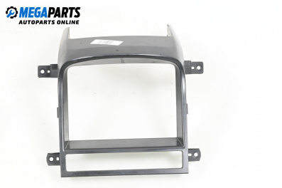 Централна конзола за Chevrolet Captiva SUV (06.2006 - ...)