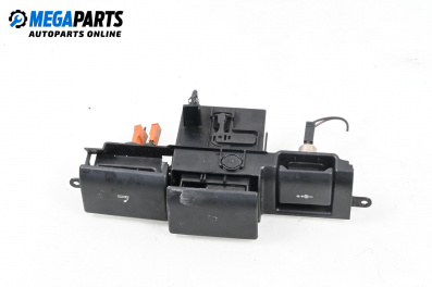 Пепелник за Land Rover Discovery III SUV (07.2004 - 09.2009)