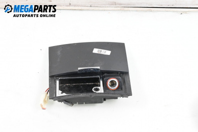 Пепелник за Volkswagen Touareg SUV I (10.2002 - 01.2013)