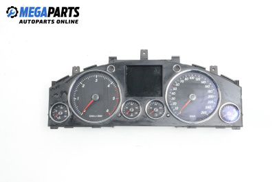 Километраж за Volkswagen Touareg SUV I (10.2002 - 01.2013) 2.5 R5 TDI, 174 к.с.