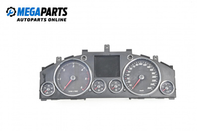 Километраж за Volkswagen Touareg SUV I (10.2002 - 01.2013) 2.5 R5 TDI, 174 к.с.