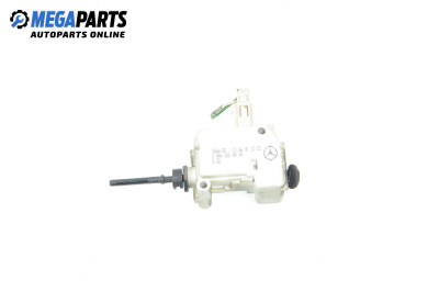 Ключалка за капачката на резервоара за Mercedes-Benz M-Class SUV (W163) (02.1998 - 06.2005), джип