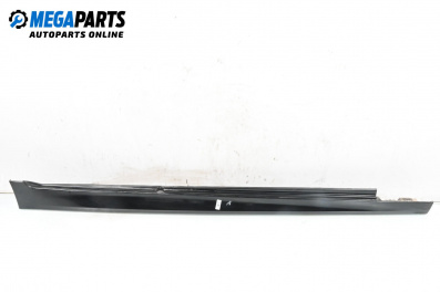 Праг за BMW 5 Series F10 Sedan F10 (01.2009 - 02.2017), 4+1 вр., седан, позиция: дясна