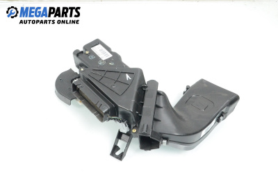 Въздуховод парно за Volkswagen Phaeton Sedan (04.2002 - 03.2016) 3.2 V6, 241 к.с.