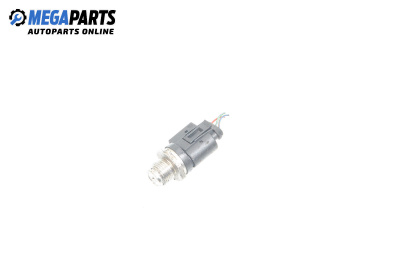 Датчик за налягане на горивото за Mercedes-Benz C-Class Sedan (W204) (01.2007 - 01.2014)