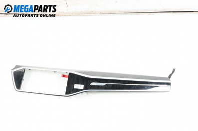 Централна конзола за Audi A6 Sedan C8 (02.2018 - ...)