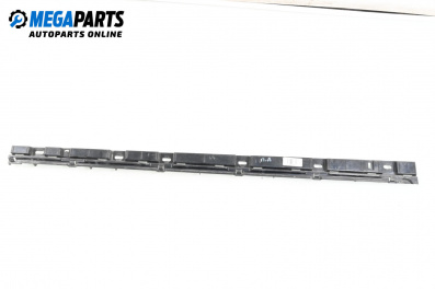 Държач броня за BMW 7 Series F01 (02.2008 - 12.2015), седан, позиция: предна, дясна