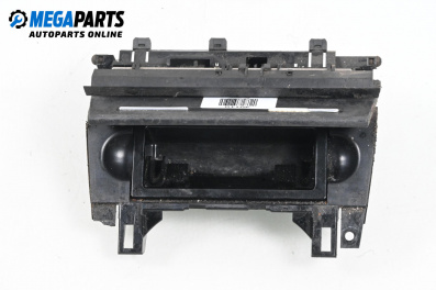 Пепелник за Audi A4 Avant B6 (04.2001 - 12.2004)