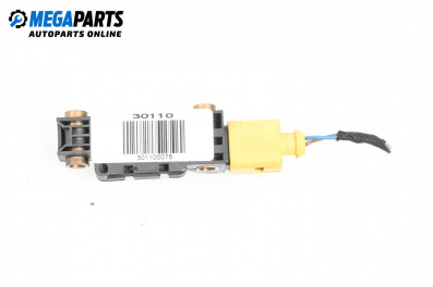 Сензор airbag за Audi A4 Avant B6 (04.2001 - 12.2004)