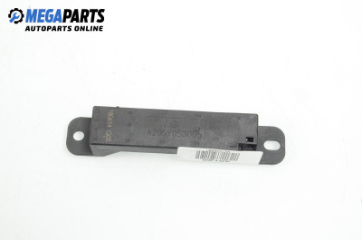Усилвател антена за Mercedes-Benz C-Class Estate (S205) (09.2014 - ...), № А2059053005