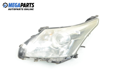 Фар за Toyota Avensis III Station Wagon (02.2009 - 10.2018), комби, позиция: лява