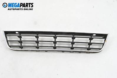 Решетка за Volkswagen Passat V Variant B6 (08.2005 - 11.2011), комби, позиция: предна