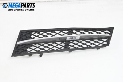 Решетка в броня за BMW 5 Series F10 Sedan F10 (01.2009 - 02.2017), седан, позиция: предна