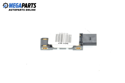 Сензор airbag за Volkswagen Phaeton Sedan (04.2002 - 03.2016)