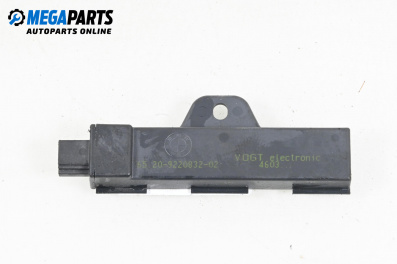 Усилвател антена за BMW X3 Series F25 (09.2010 - 08.2017), № 65.20-9220832-02