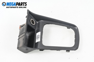 Централна конзола за Chevrolet Captiva SUV (06.2006 - ...)