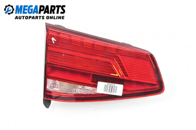 Вътрешен стоп за Volkswagen Passat VII Variant B8 (08.2014 - 12.2019), комби, позиция: лява