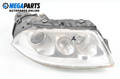 Фар за Volkswagen Passat IV Variant B5.5 (09.2000 - 08.2005), комби, позиция: дясна