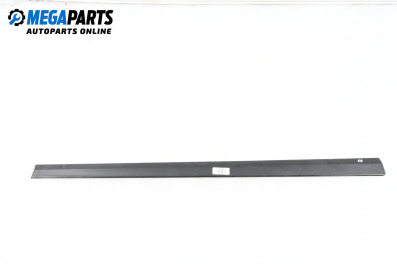 Външна лайсна врата за Mercedes-Benz C-Class Estate (S203) (03.2001 - 08.2007), комби, позиция: предна, лява