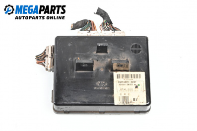 Комфорт модул за Hyundai Sonata V Sedan (01.2005 - 12.2010), № 95400-3K403