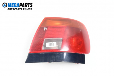 Стоп за Audi A4 Sedan B5 (11.1994 - 09.2001), седан, позиция: дясна
